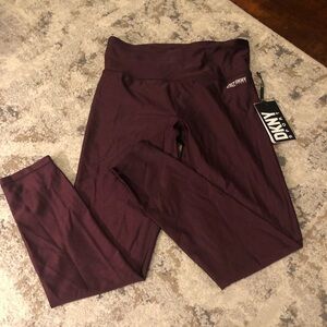 NWT DKNY Sport High Waist 7/8 Length Shiny Leggings